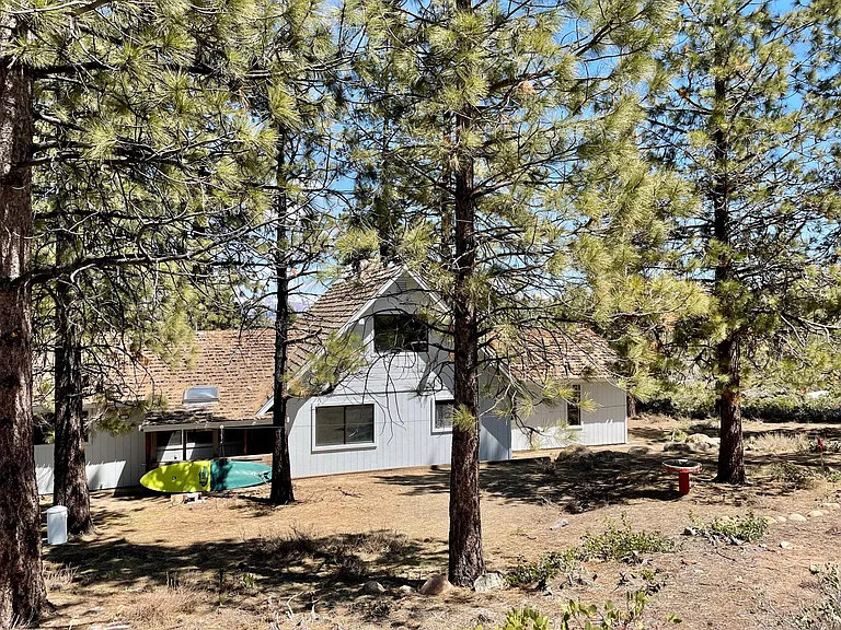 135 Zellmer Ln — Photo 23