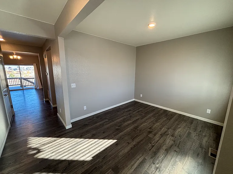 1955 Rose Petal Dr — Photo 10