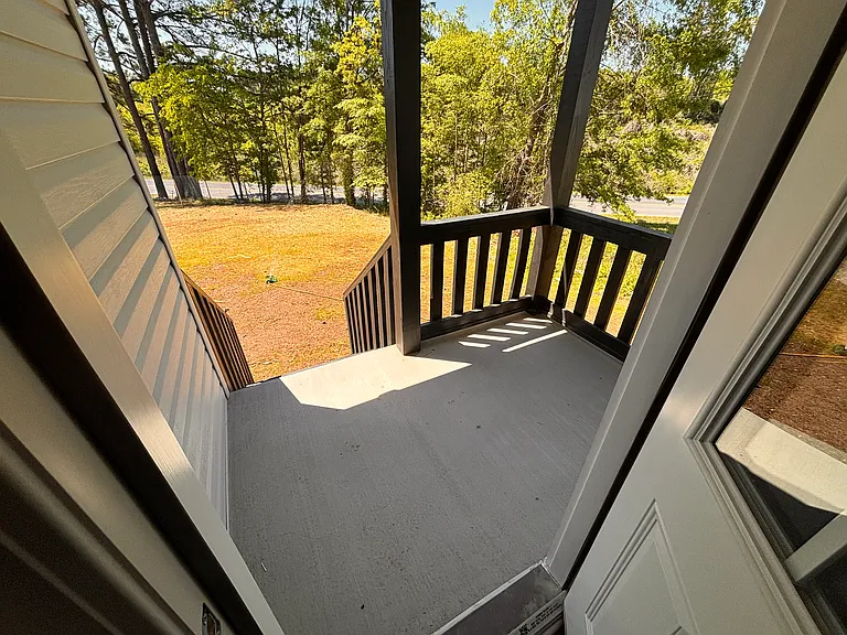 1212 Helton St — Photo 24