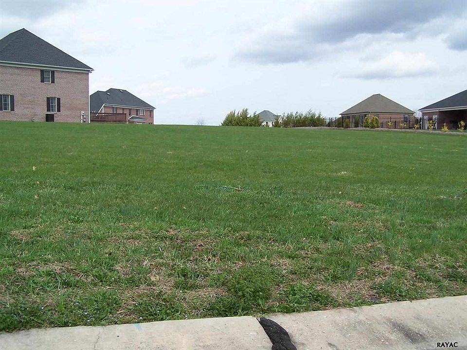 1st image of 2667 Mayfair Ln