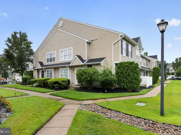 4105 Buxmont Rd, Marlton, NJ 08053