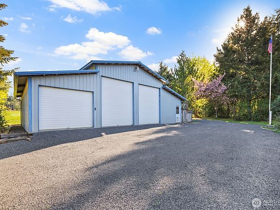 2nd image of 164 Valley Ridge Rd