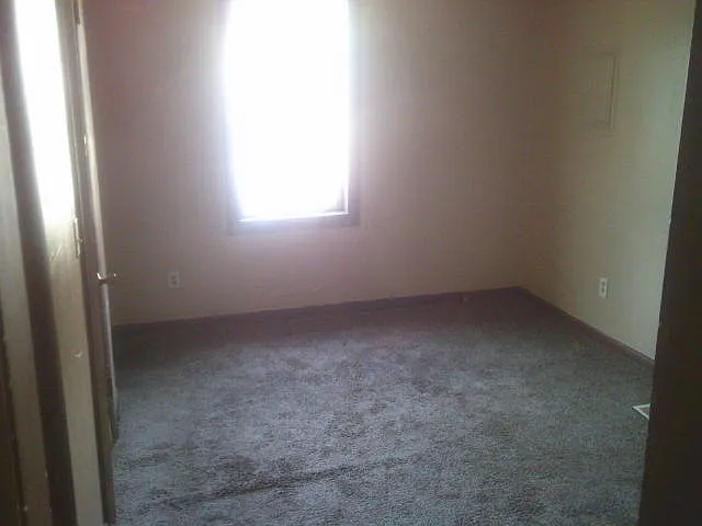 1020 W 3rd St #4 — Photo 6