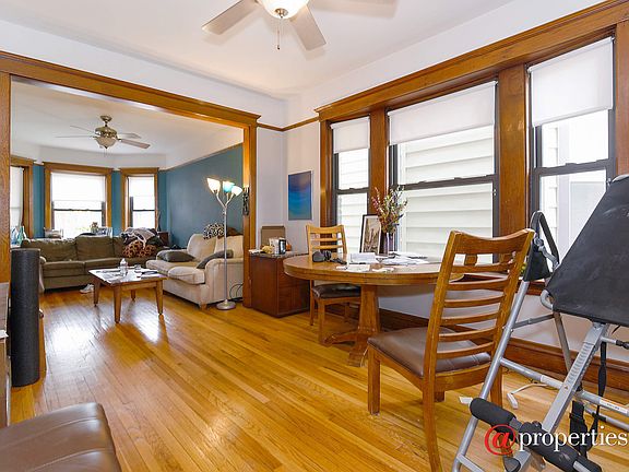 Living Room / Dining Room