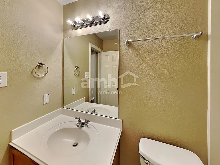 719 Chase View Dr — Photo 14