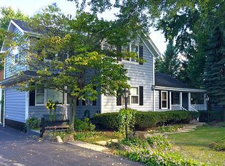 1241 Telegraph Rd, Lake Forest, IL 60045