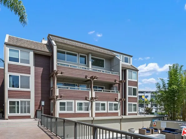 4200 Via Dolce APT 230, Marina Del Rey, CA 90292