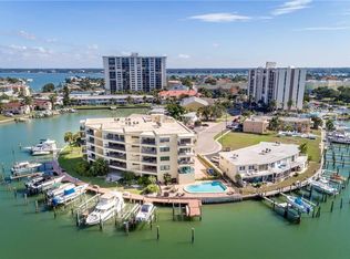 200 Dolphin Point #102, Clearwater, FL 33767