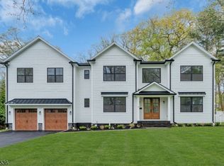 34 Townsend Dr, Florham Park Boro, NJ 07932
