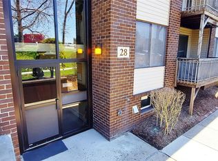 282 Country Club Ln, Pomona, NY 10970