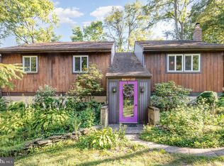 121 Ridge Rd, Carlisle, PA 17015