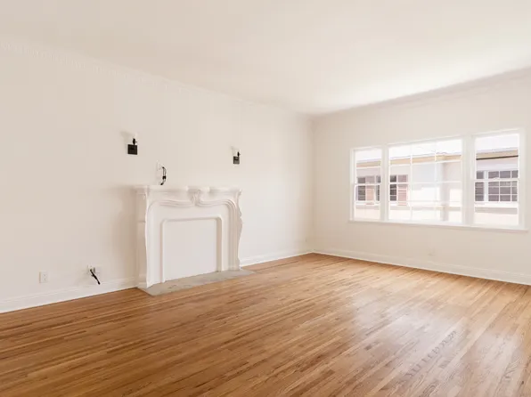 1056 S Genesee Ave APT 4, Los Angeles, CA 90019
