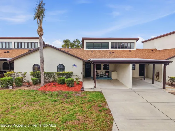 9127 Lingrove Rd, Weeki Wachee, FL 34613