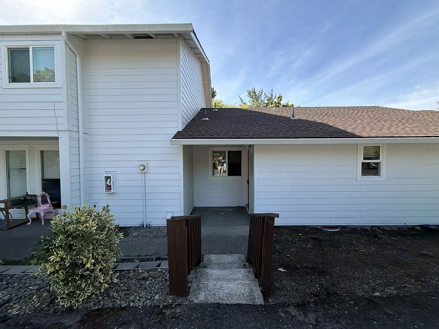 Convenient 3 Bedroom Single-Level Home with Open Living Spaces, Private Primary Suite & Spacious ... — Photo 2