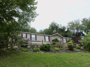 32 Meadowbrook Rd, Eighty Four, PA 15330