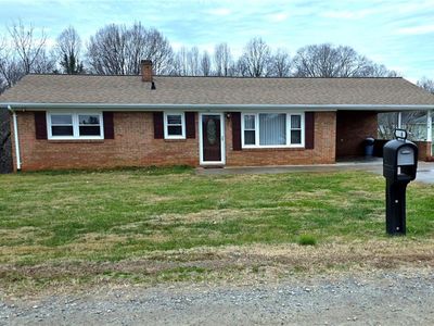 114 Forester Ln, North Wilkesboro, NC, 28659