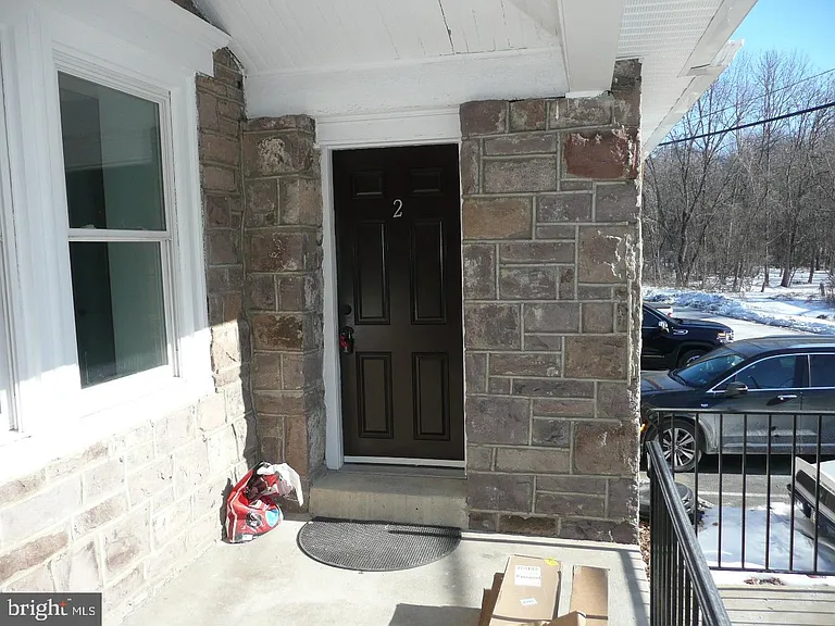536 Easton Rd #2 — Photo 1