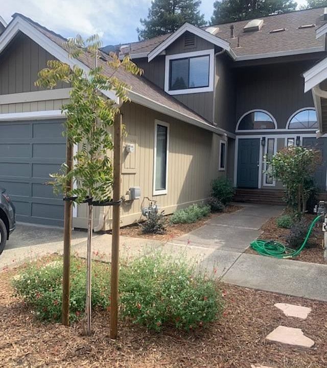 1st image of 557 Creekside Ln