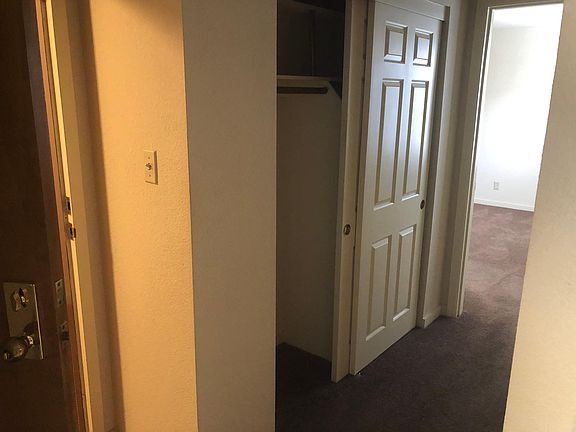 3rd image of 1725 Clay St #2