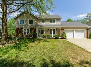 35 Connemara Rd, Saint Peters, MO 63376