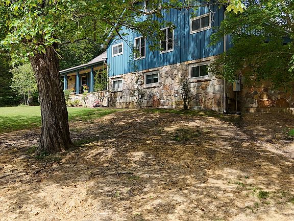 2nd image of 612 Francis Ferry Rd