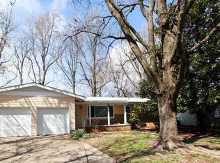 1903 S Newton Ave, Springfield, MO 65807