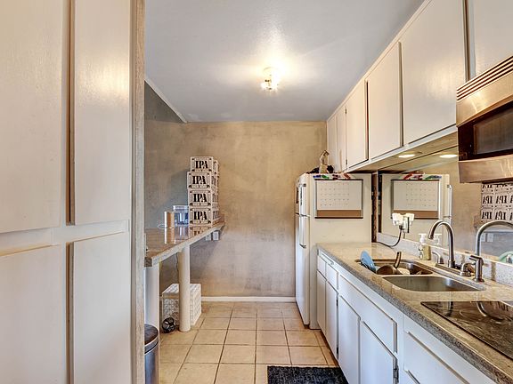 5th image of 6526 Ocean Crest Dr APT A314