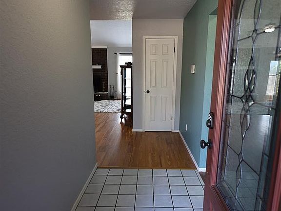 2nd image of 1017 Blue Ridge Dr