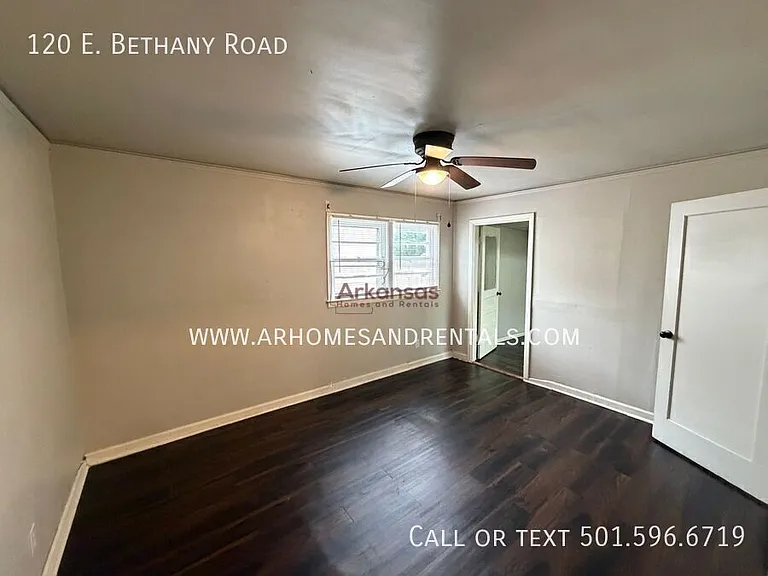 120 E Bethany Rd — Photo 6