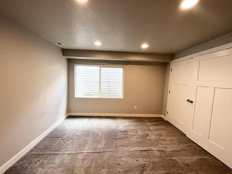 621 W Koins Way — Photo 31