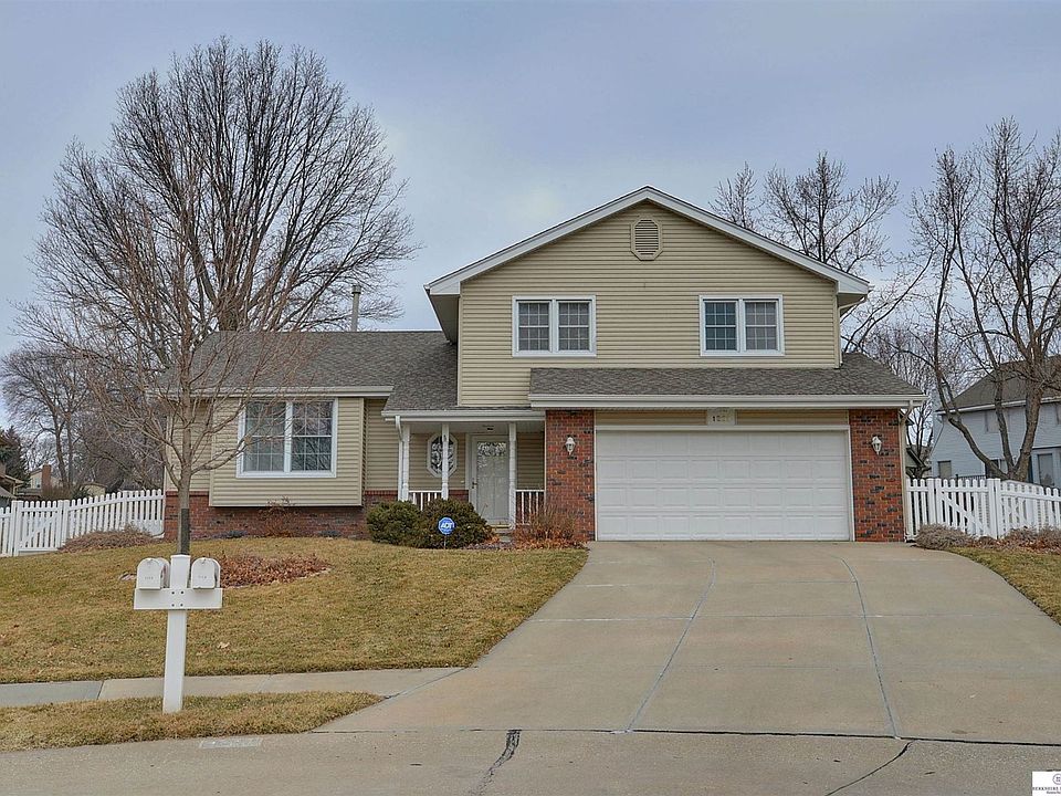 1st image of 1208 Castana Cir