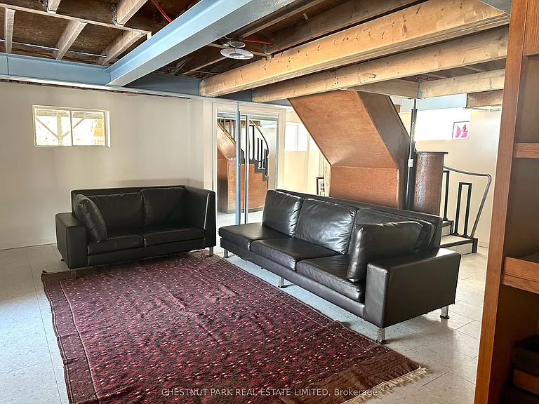 41 Back Ln — Photo 13