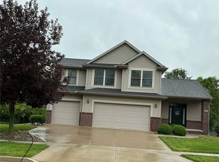1506 Kell Ave, Bloomington, IL 61705