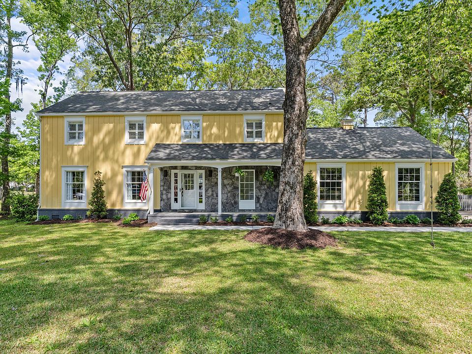 1st image of 1088 Deleisseline Blvd
