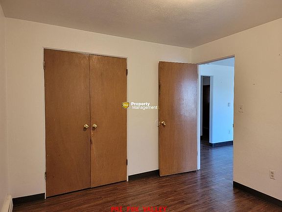 5th image of 201 E Cecil St APT 3