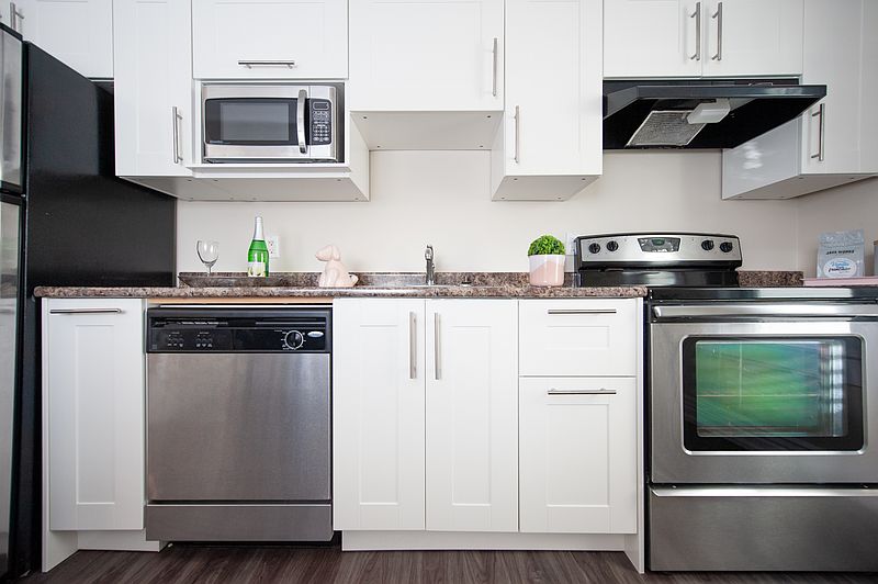 Winnipeg Apartment for rent - 3 Bedrooms — photo 9