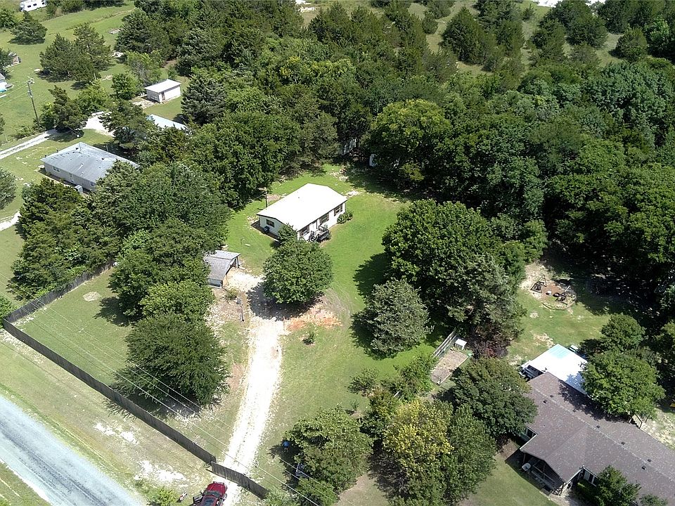 1st image of 152 Pennell Rd