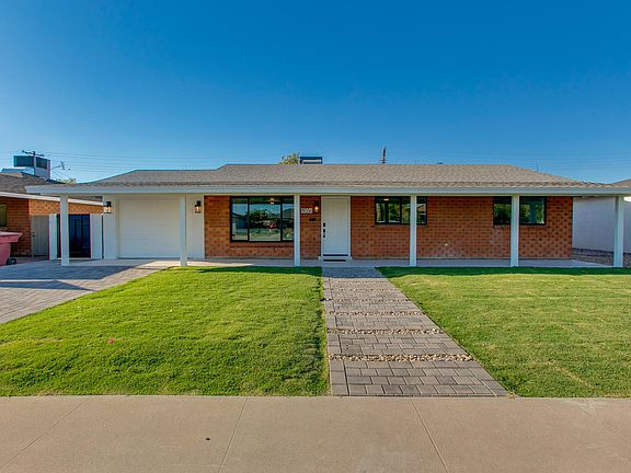 4th image of 8056 E Clarendon Ave