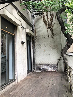 Rented by REAL New York | media 12