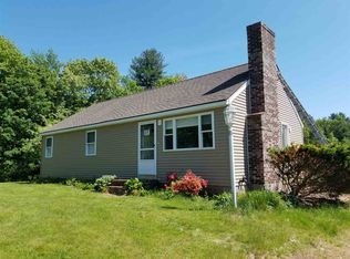 30 High St, Stratham, NH 03885