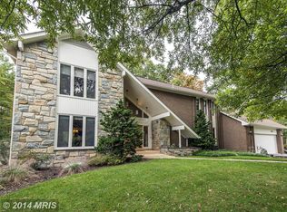 9813 Glenolden Dr, Potomac, MD 20854