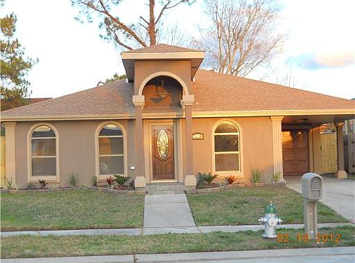 1st image of 4933 Meadowbank Dr