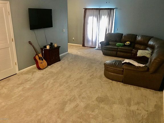 2nd image of 7840 Playpen Ct