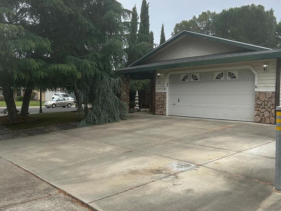 1st image of 2797 Pintail Ct