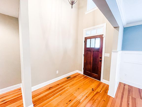 4th image of 150 Woodstone Way