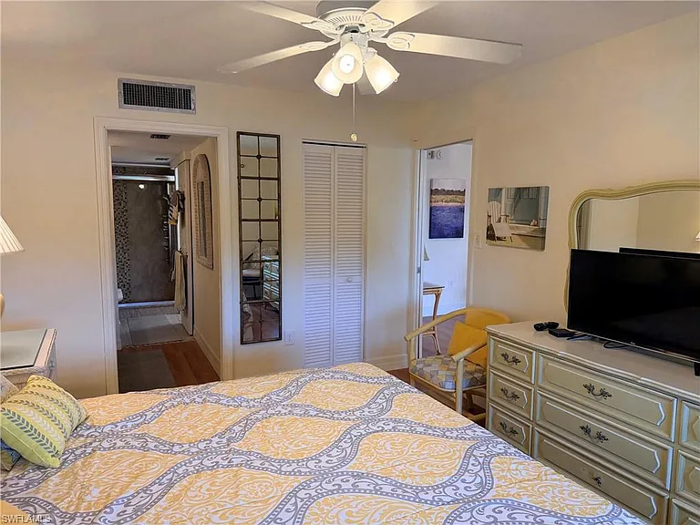 1700 Pine Valley Dr #314 — Photo 7