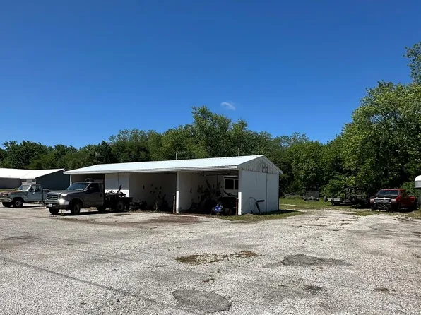 0 N State St, Brookfield, MO 64628