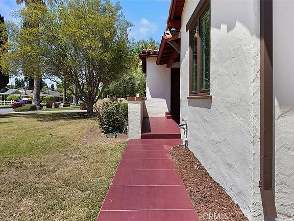 4th image of 3569 Bandini Ave