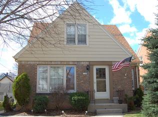 3145 S 17th St, Milwaukee, WI 53215