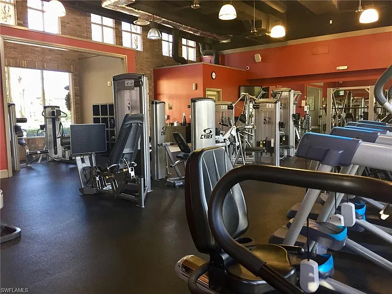 9126 Chula Vista St #12301 — Photo 35